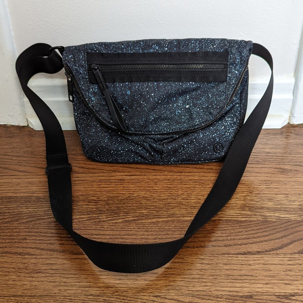 Lululemon Festival Crossbody Bag